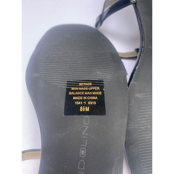 New Bandolino 8.5 Black Gold Accent Trim Sandals BDTAOS Taos 1541 Women’s size - Picture 4 of 12